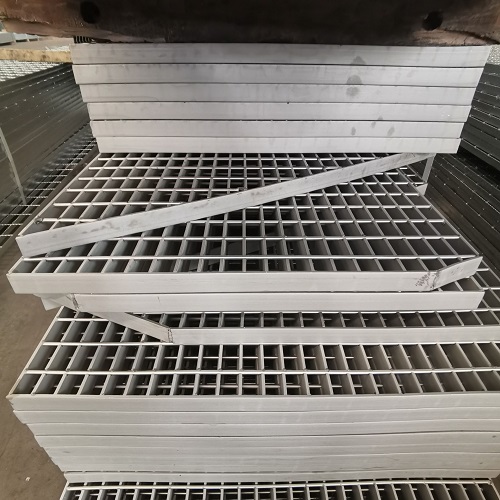 采購鋼格柵前必問的五個(gè)問題，少問一個(gè)都可能吃虧