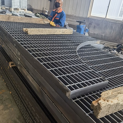 環(huán)保要求下，如何挑選符合標(biāo)準(zhǔn)的鋼格柵產(chǎn)品？