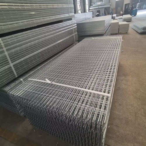 從工廠到市政，鋼格柵如何撐起工程建設(shè)半邊天？