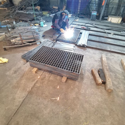 從工業(yè)到民用，鋼格柵到底好在哪？答案在這