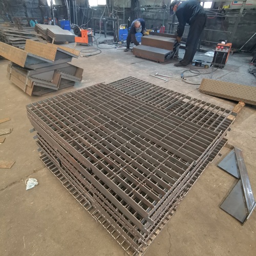 鋼格板背后的努力，遠比你想象得多