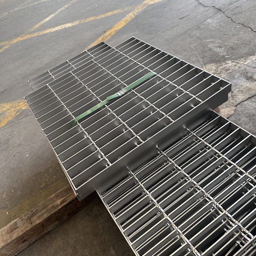 鋼格柵板承載不足怎么辦？換型號還是加固