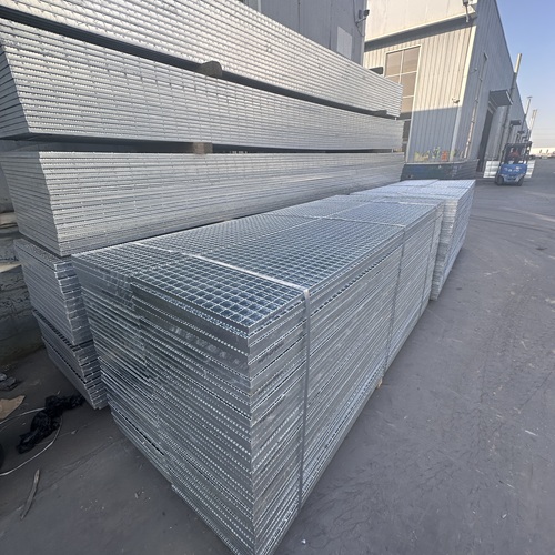 鋼格板的隱形實(shí)力揭秘，遠(yuǎn)比你想象的強(qiáng)大