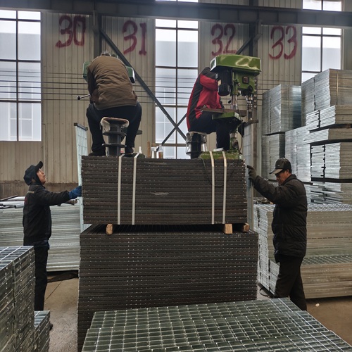 地下管廊高效應用鋼格板安裝方式詳解